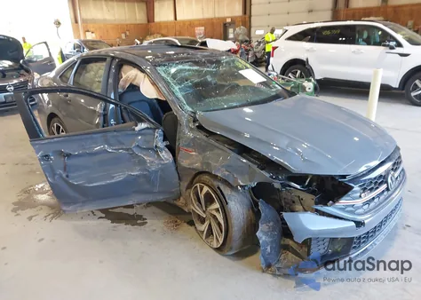 2024 Volkswagen Jetta Gli 2.0T Autobahn z USA, uszkodzony, nr VIN 3VW1T7BU6RM064281